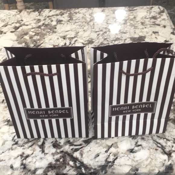 Henri Bendel shopping bags - Picture 3 of 3